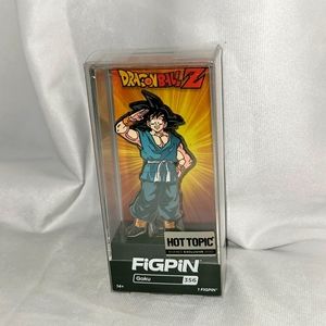 DBZ Goku Fig Pin
